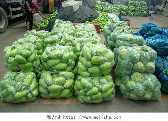 蔬菜批发市场 打包好的新鲜茄子，高效批发首选